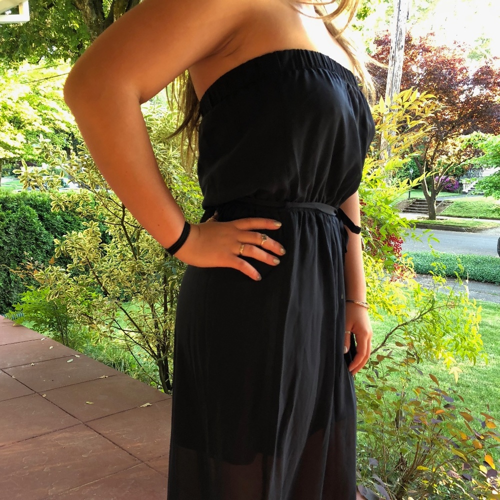 Forever 21 Sleeveless Dress (Women)